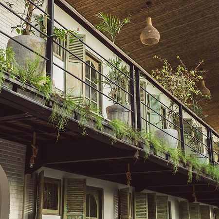 White Penny Hostel Seminyak  Ngoại thất bức ảnh